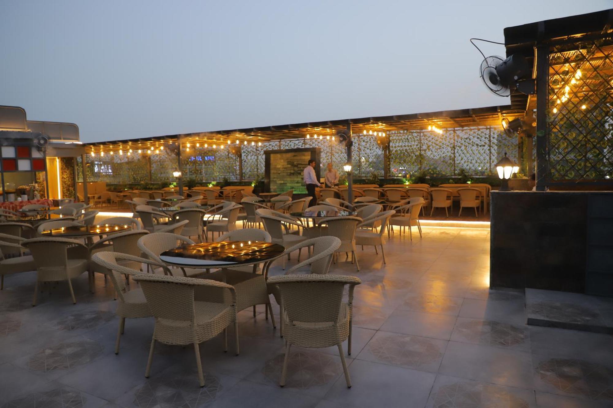 Hotel Haris Mg Road Gurugram Gurgaon Luaran gambar