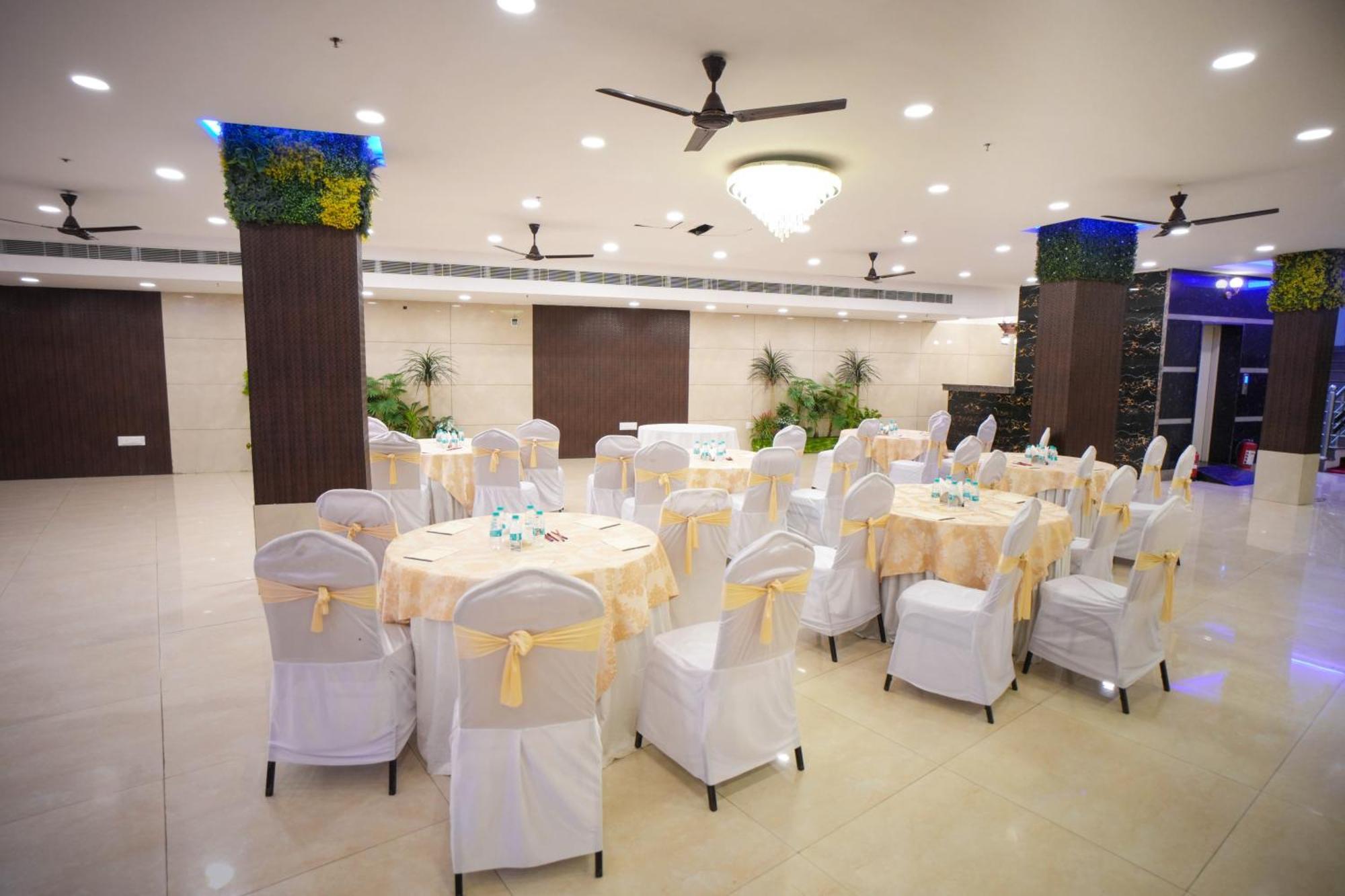 Hotel Haris Mg Road Gurugram Gurgaon Luaran gambar